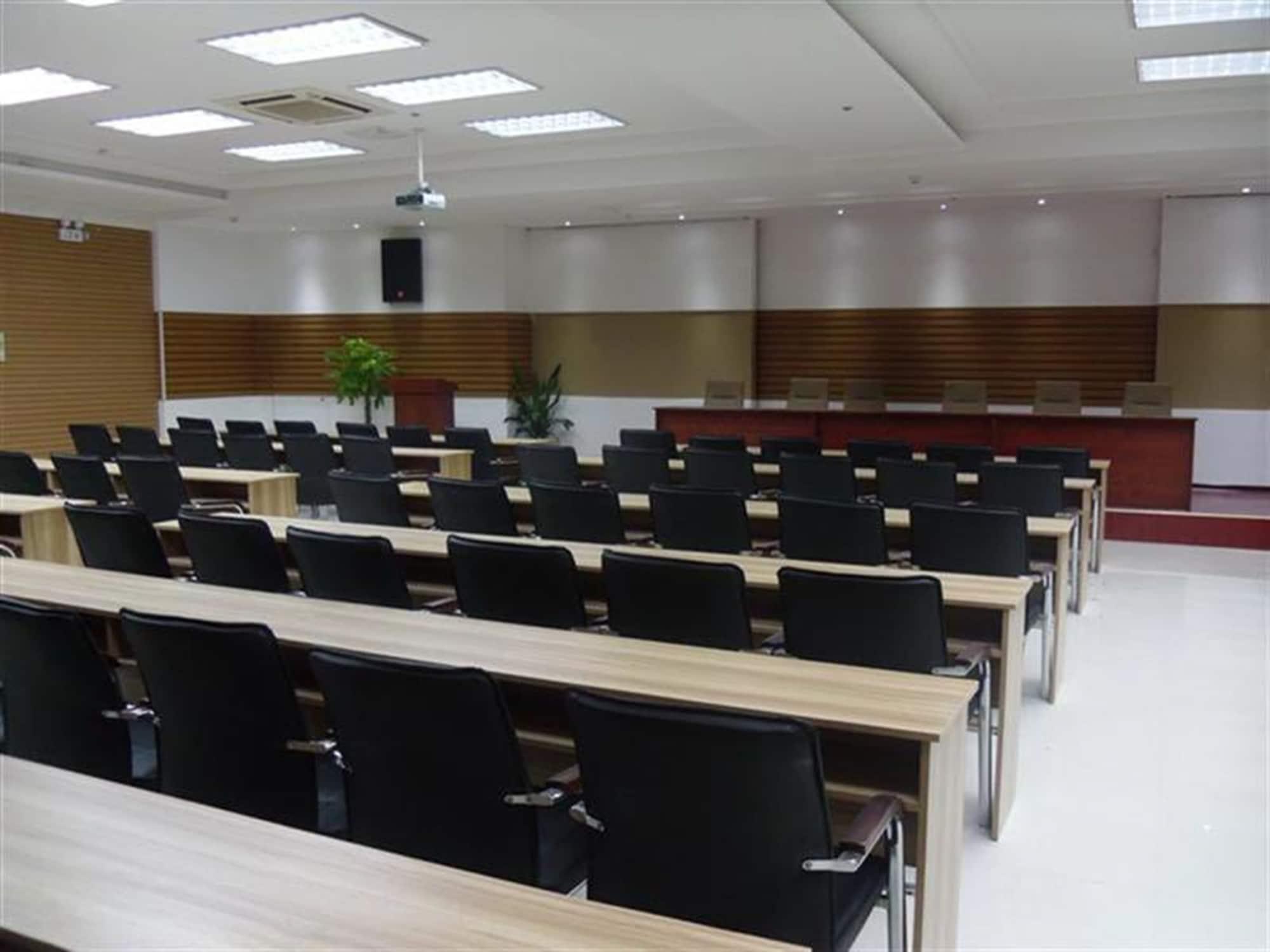 Greentree Inn Anhui Bengbu Longhu Express Hotel Dış mekan fotoğraf